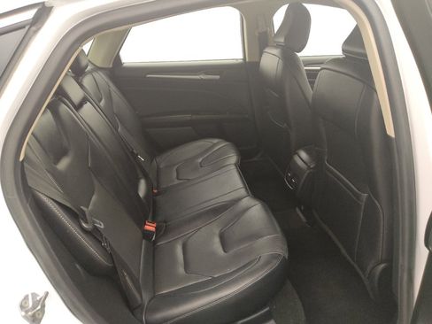 Used 2020 Ford Fusion Titanium AWD/4WD image 19