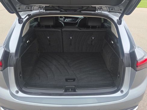Used 2023 Buick Envision Essence FWD image 5