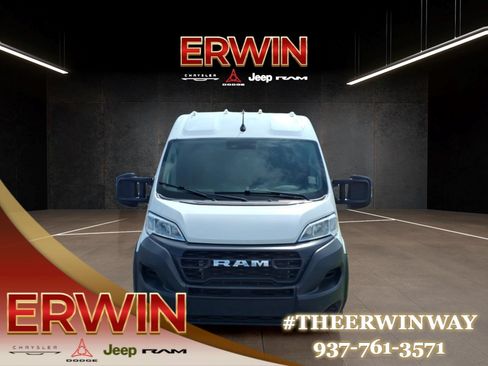 Used 2023 RAM ProMaster 2500 FWD image 2