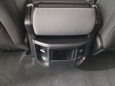 Used 2021 RAM 1500 Big Horn RWD image 26