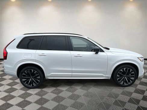 New 2026 Volvo XC90 B6 Ultra w/ Lounge Package AWD/4WD image 2
