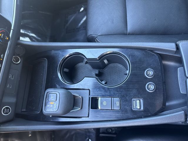 Used 2023 Nissan Rogue SV FWD image 23