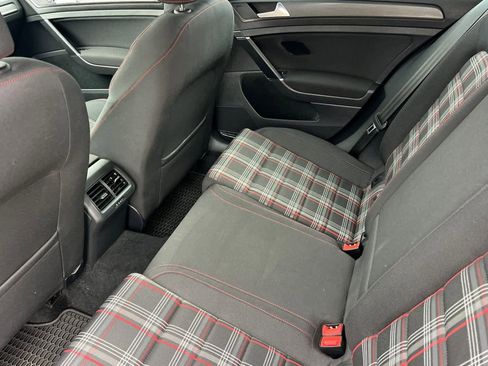 Used 2021 Volkswagen GTI S image 5