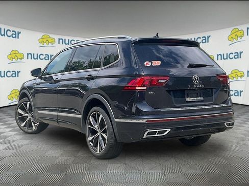 Used 2024 Volkswagen Tiguan SEL R-Line AWD/4WD image 3