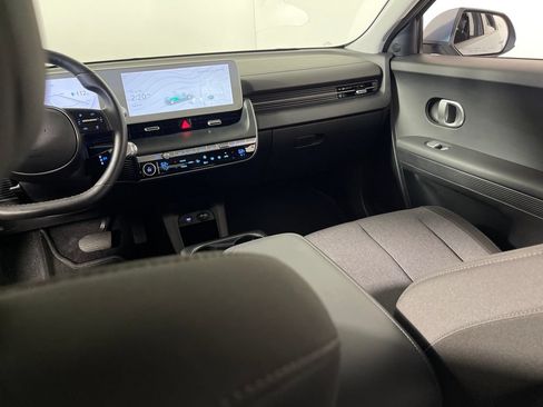Certified 2024 Hyundai Ioniq 5 SEL RWD image 17