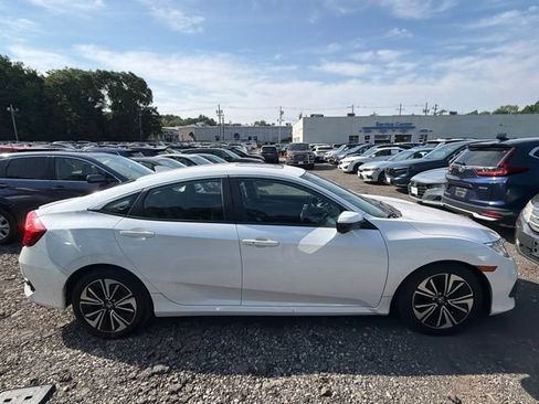 Used 2016 Honda Civic EX-L image 4