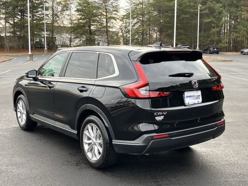 Used 2025 Honda CR-V EX-L image 8