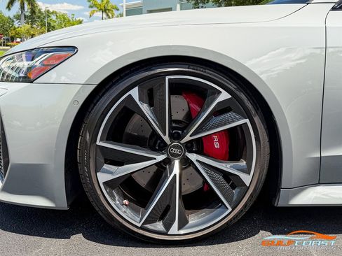 Used 2022 Audi RS 7 Sportback w/ Black Optic Package AWD/4WD image 50