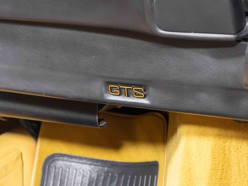 Used 1988 Ferrari 328 GTS image 32