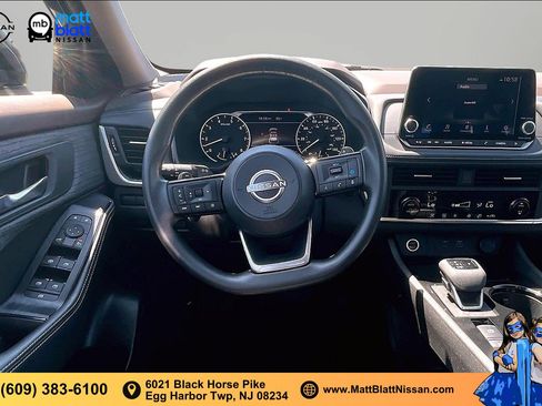 Certified 2023 Nissan Rogue SV AWD/4WD image 4