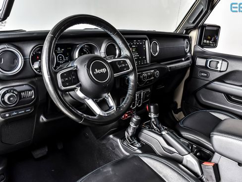 Used 2022 Jeep Wrangler Unlimited Rubicon 4xe w/ Cold Weather Group image 15