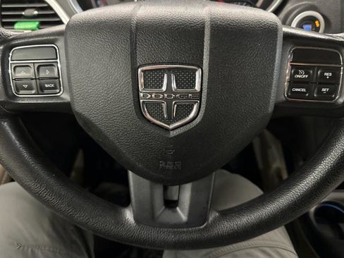 Used 2012 Dodge Journey American Value Package w/ Flexible Seating Group image 20