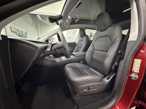 Used 2026 Tesla Model Y Long Range AWD/4WD image 10