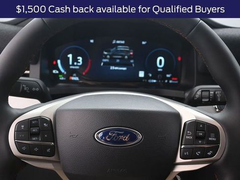 New 2025 Ford Explorer Active image 9