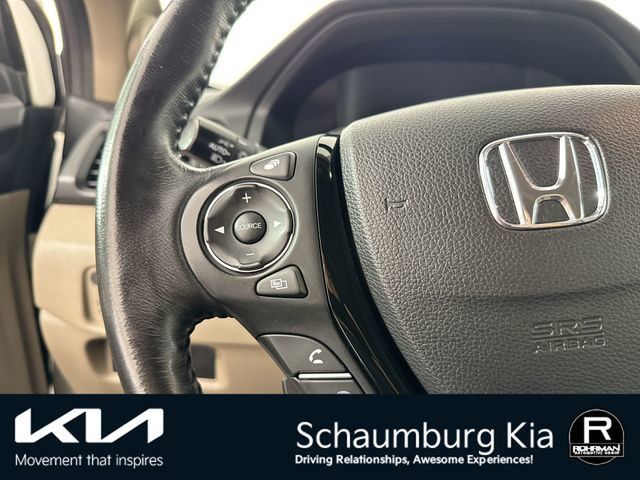 Used 2017 Honda Pilot Elite image 11