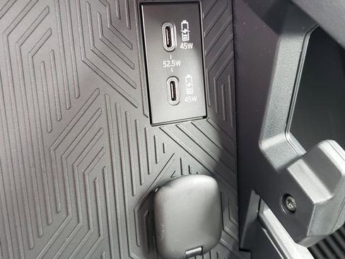 New 2025 Toyota Tacoma TRD Off-Road image 20