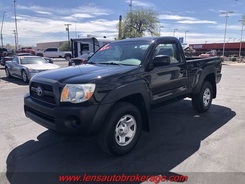 Used 2011 Toyota Tacoma 4x4 Regular Cab image 4