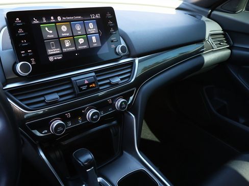 Used 2022 Honda Accord Sport image 18