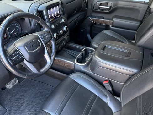 Used 2019 GMC Sierra 1500 Denali w/ Denali Ultimate Package AWD/4WD image 9