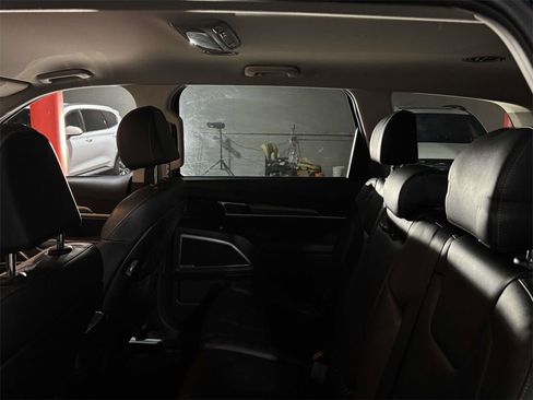 Used 2022 Kia Telluride LX image 12