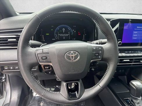 Used 2026 Toyota Camry SE w/ Convenience Package FWD image 13