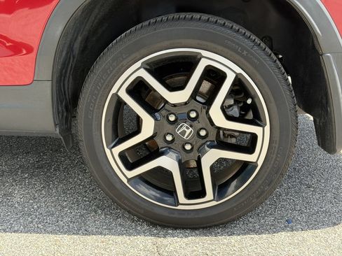Used 2023 Honda Passport Elite image 12