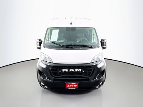 Used 2025 RAM ProMaster 2500 w/ Convenience Group FWD image 8