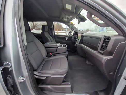 Used 2025 GMC Sierra 1500 Elevation image 22