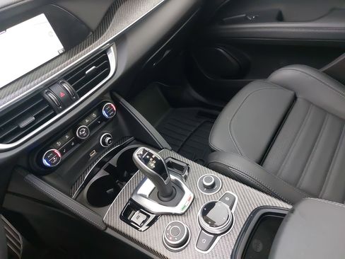 Used 2024 Alfa Romeo Stelvio Quadrifoglio w/ Active Assist Plus Package AWD/4WD image 26