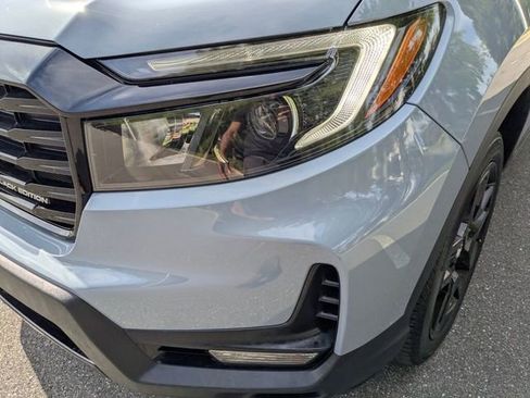 Certified 2024 Honda Passport Black Edition image 5