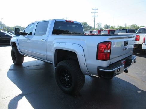 Used 2015 GMC Sierra 1500 SLT w/ Driver Alert Package AWD/4WD image 10