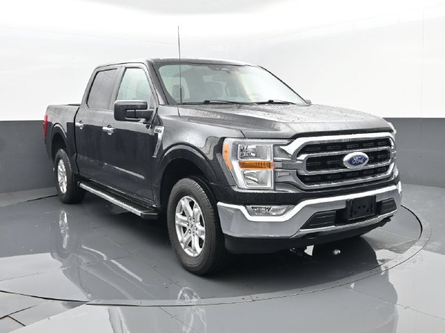 Used 2022 Ford F150 XLT w/ XTR Package AWD/4WD image 3
