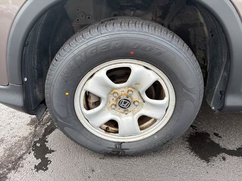 Used 2015 Honda CR-V LX image 10