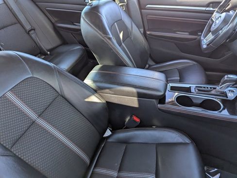 Certified 2023 Nissan Altima 2.5 SR image 11