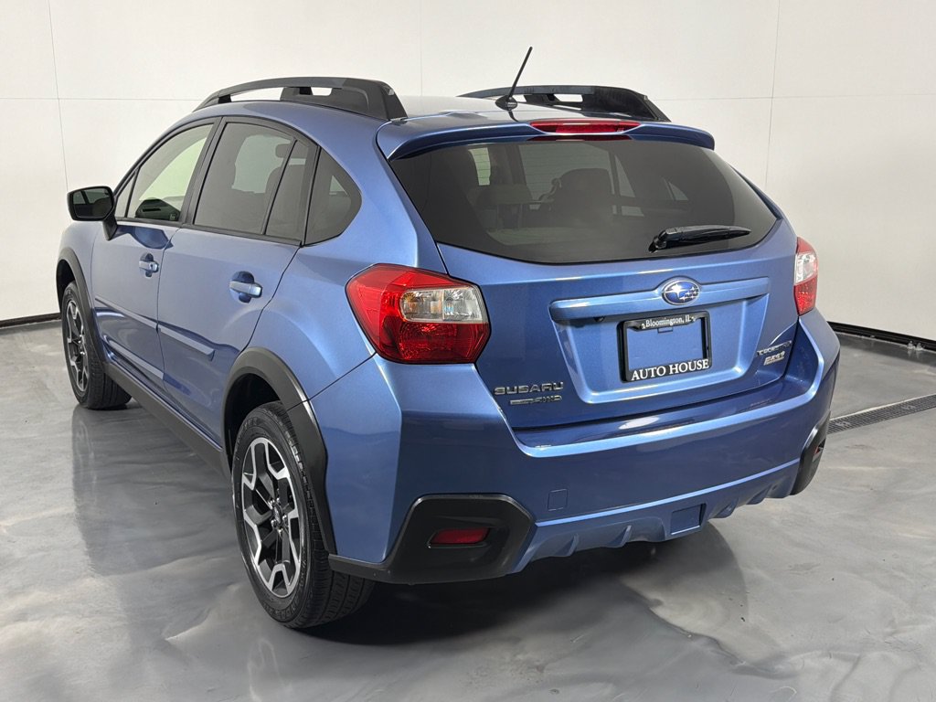 Used 2017 Subaru Crosstrek 2.0i Premium AWD/4WD image 7