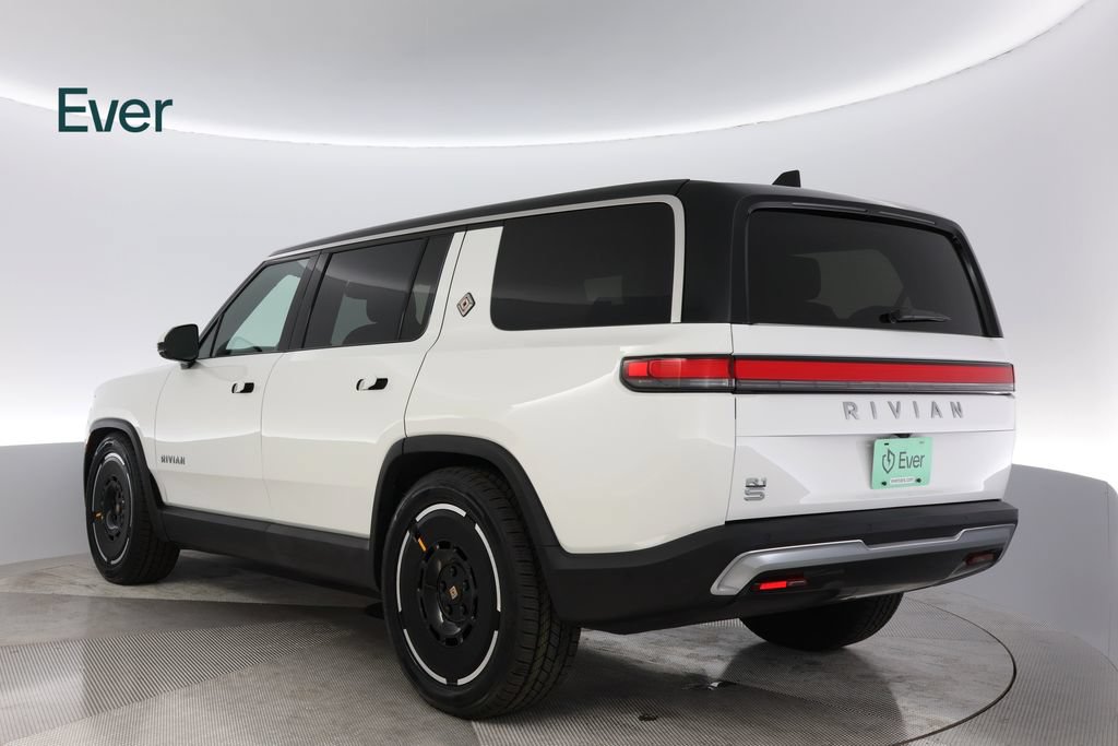 Used 2025 Rivian R1S Adventure Dual AWD/4WD image 17