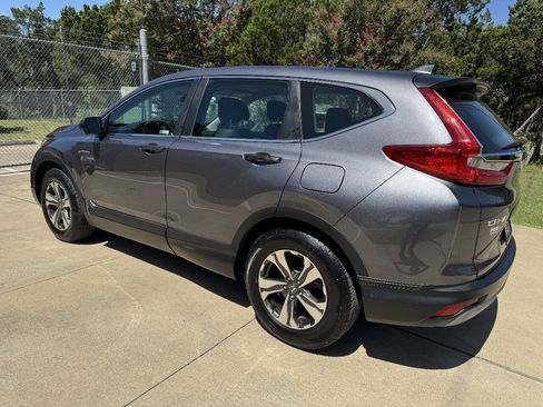 Used 2019 Honda CR-V LX image 9