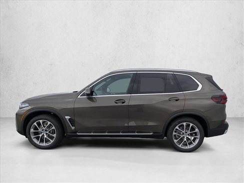 New 2026 BMW X5 xDrive40i w/ Off-Road Package AWD/4WD image 9