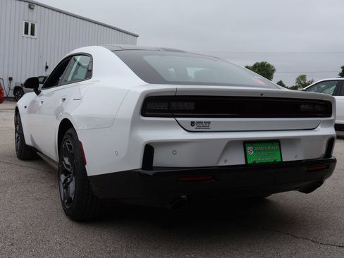 New 2026 Dodge Charger R/T AWD/4WD image 3