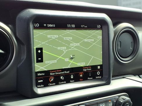 Used 2023 Jeep Gladiator Sport AWD/4WD image 5