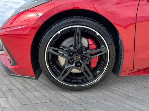 Used 2024 Chevrolet Corvette Stingray Preferred Conv w/ Z51 Performance Package RWD image 9