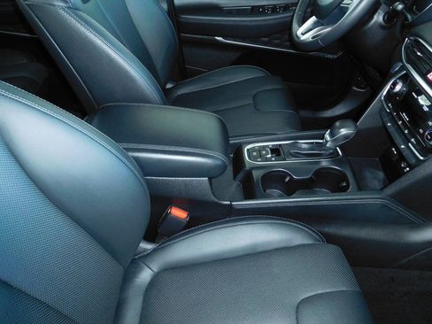 Used 2019 Hyundai Santa Fe Limited AWD/4WD image 15