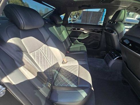 Used 2022 Audi S8 TFSI quattro Tiptronic image 14