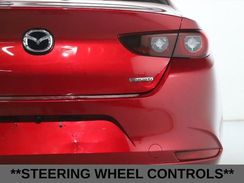 Used 2024 MAZDA MAZDA3 s image 17