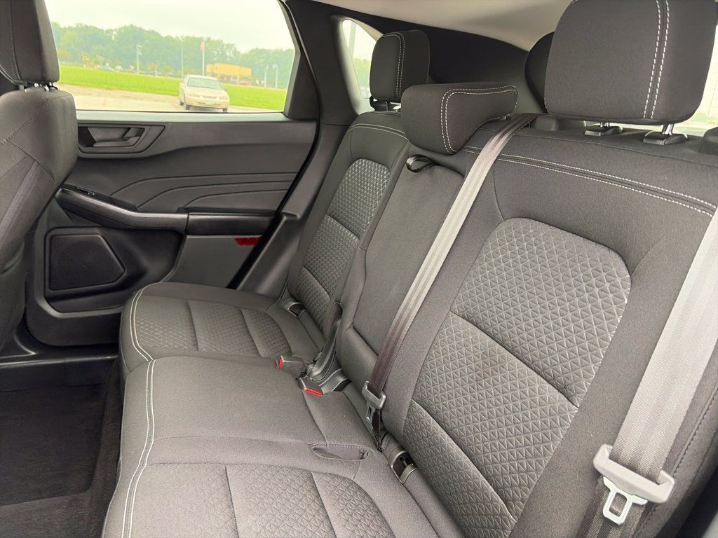 Used 2024 Ford Escape Active w/ Tech Pack #1 AWD/4WD image 28