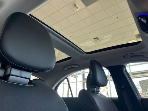 New 2026 Mercedes-Benz C 300 Sedan image 15