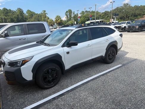 Used 2024 Subaru Outback Wilderness AWD/4WD image 5