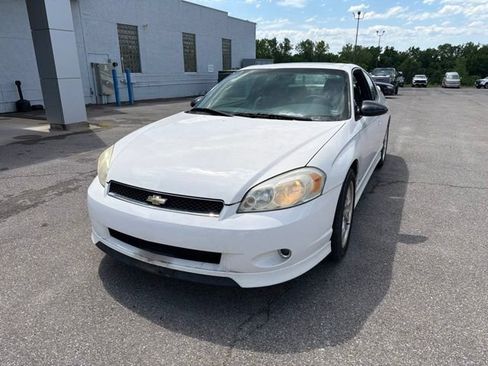 Used 2006 Chevrolet Monte Carlo SS FWD image 2