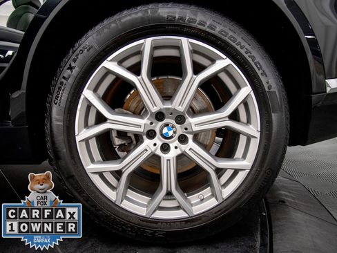 Used 2024 BMW X7 xDrive40i w/ Climate Comfort Package AWD/4WD image 32