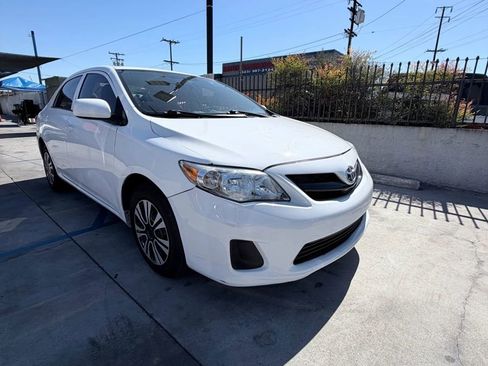Used 2013 Toyota Corolla L image 2